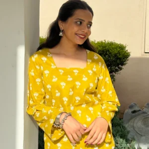 Basanti Square neck Kurta